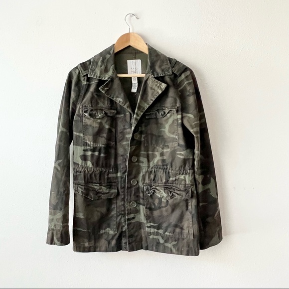 Tilly’s camo jacket - Picture 1 of 4